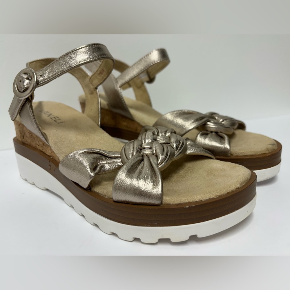 VANELI Clew Platform Heeled Ankle Strap Sandals Tan Gold Women’s Size 7 1/2